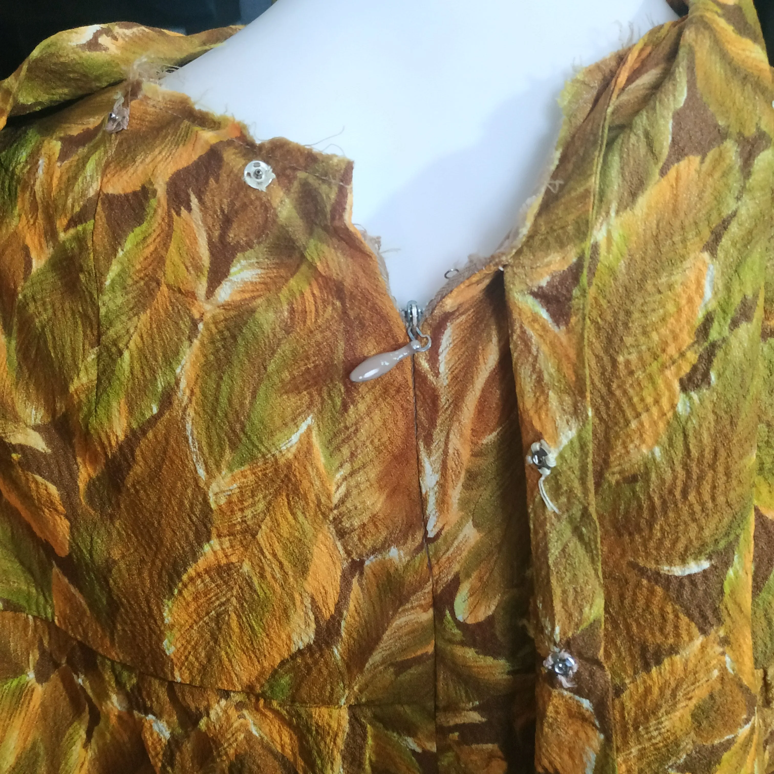 1950s Leaf Print Shift Dress size M