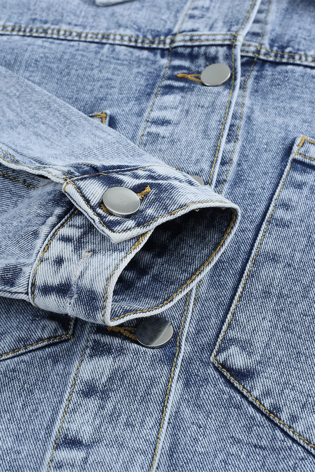 Buttoned Denim Jacket with Pocket