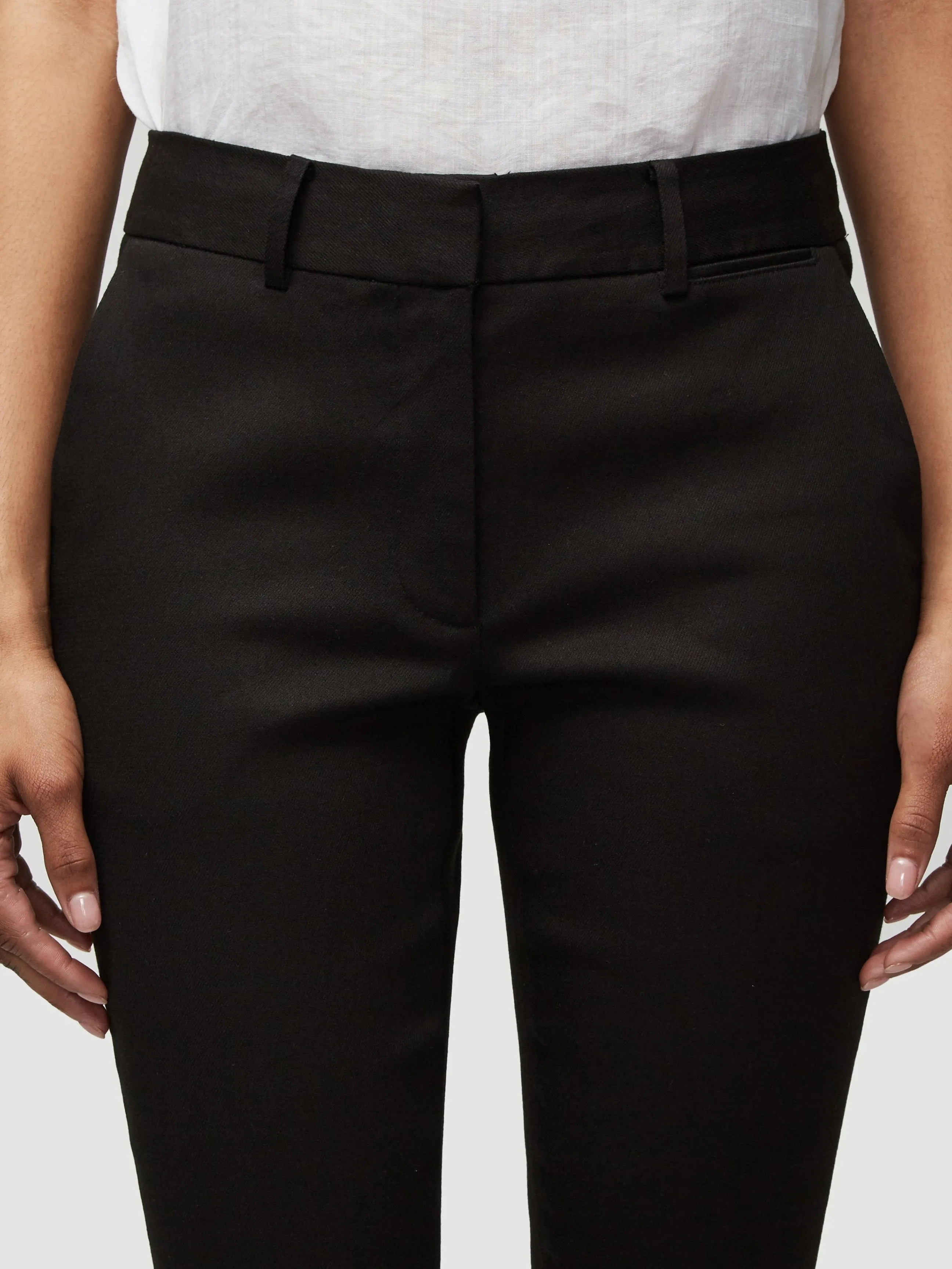 Cropped Perfect Trouser -- Noir