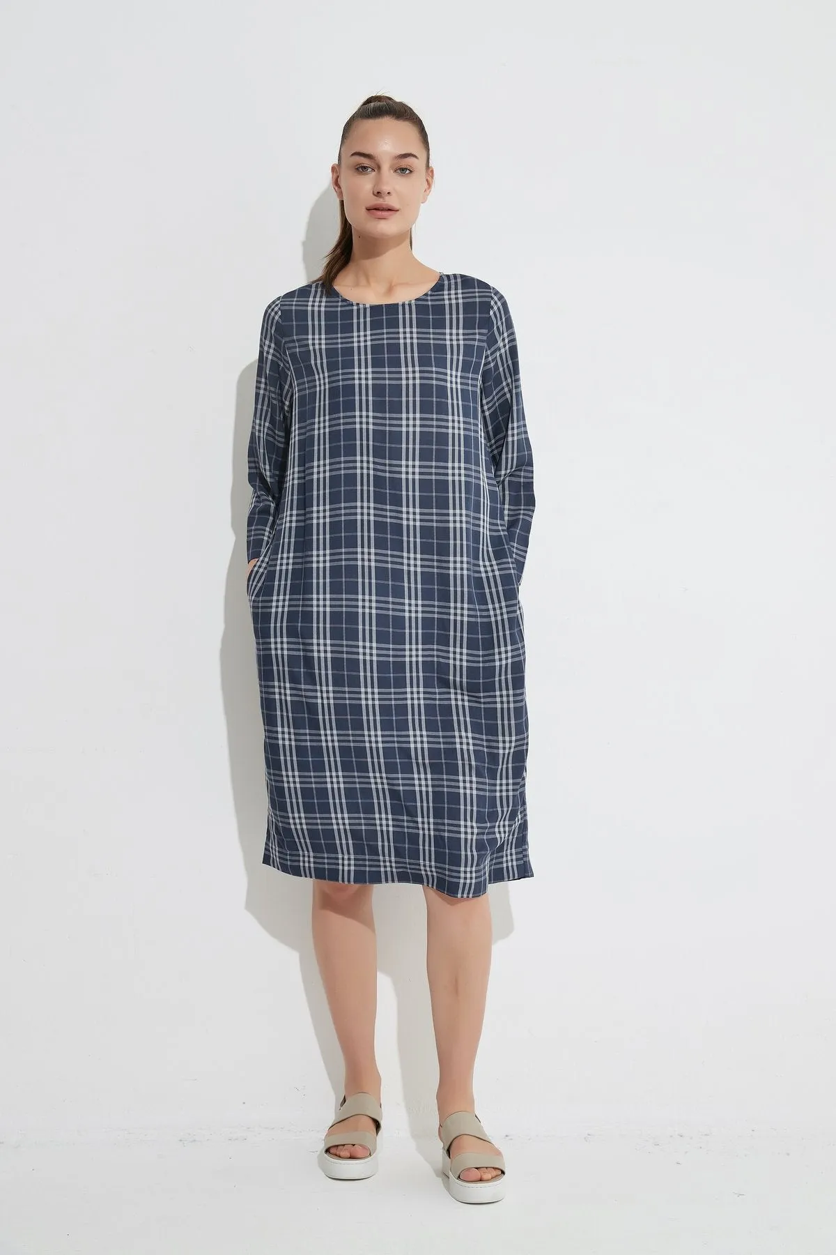 Half Sleeve Shift Dress- Navy Gingham