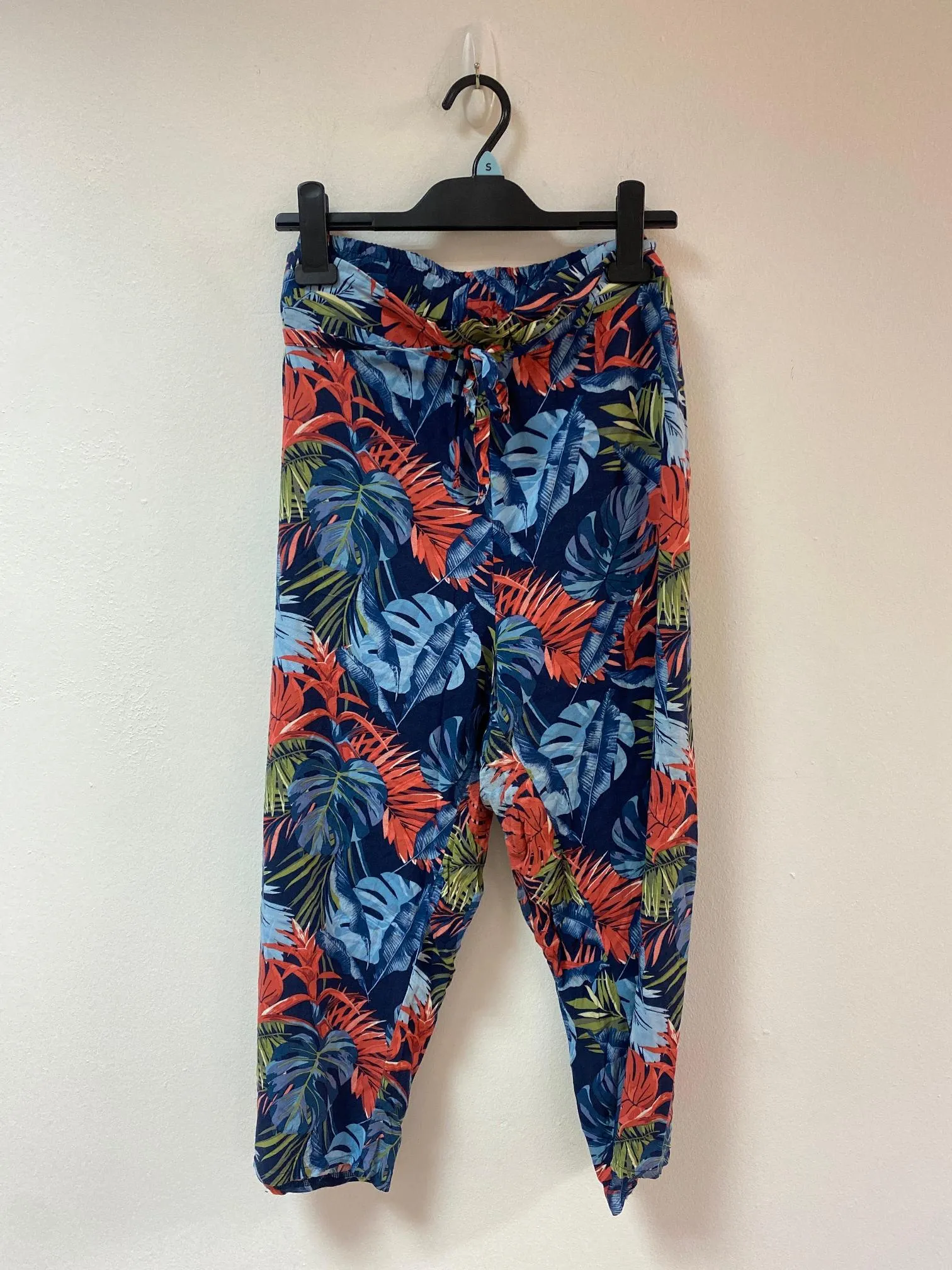 Navy Tropical Capri Trousers, George, Size 20 (Viscose)