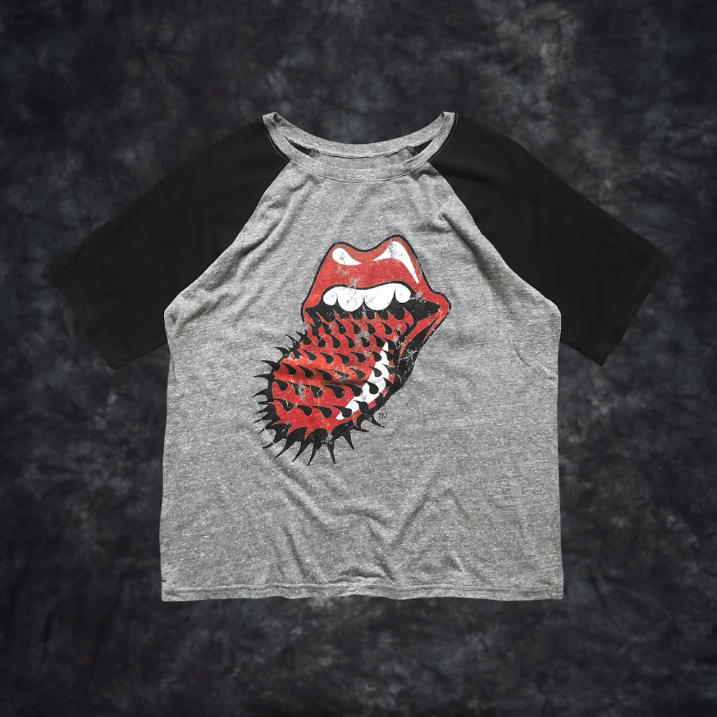 Spiked Tongue Cropped Raglan