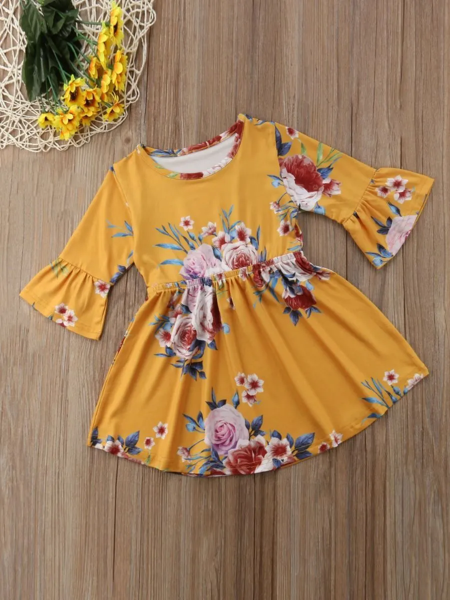 Vintage Bell-sleeved Flower One-Piece Dress for Spring Autumn Baby Little Girl