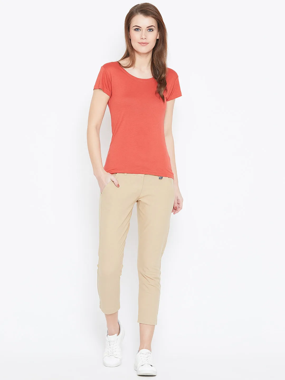 Women Beige Solid Skinny Fit Trousers